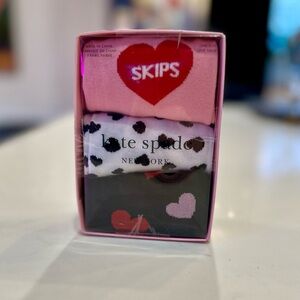 Kate Spade Women’s Crew Sock Trio. Brand new in box! Size 4-10 🩷❤️